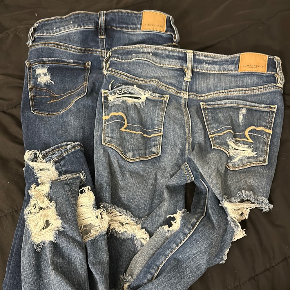 American Eagle Distressed High Rise Skinny Jeans